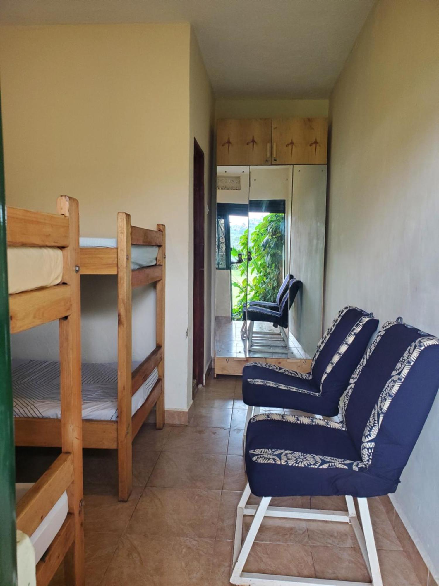 Fort Portal Gaia Eco Hub Bnb المظهر الخارجي الصورة