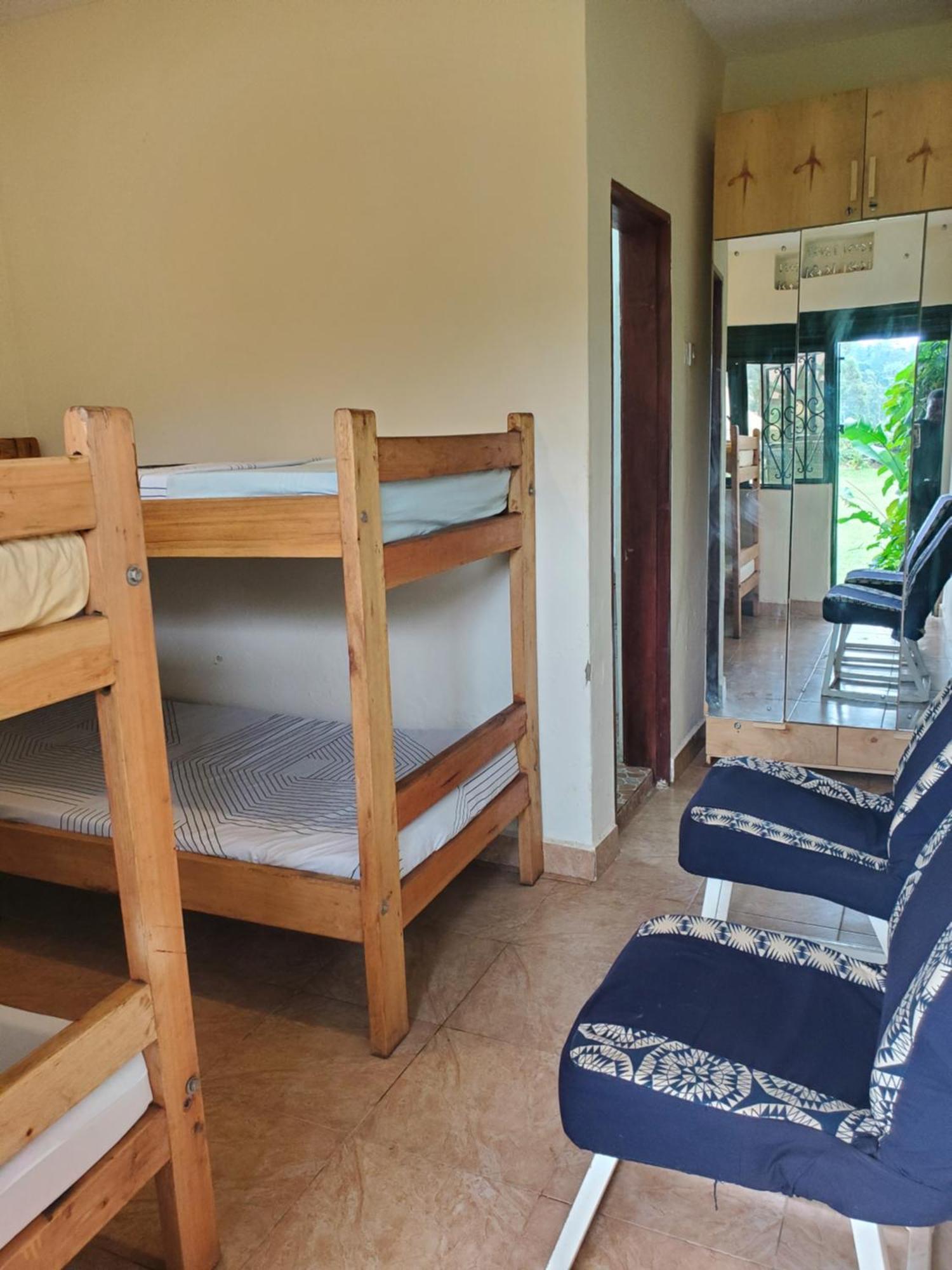 Fort Portal Gaia Eco Hub Bnb المظهر الخارجي الصورة
