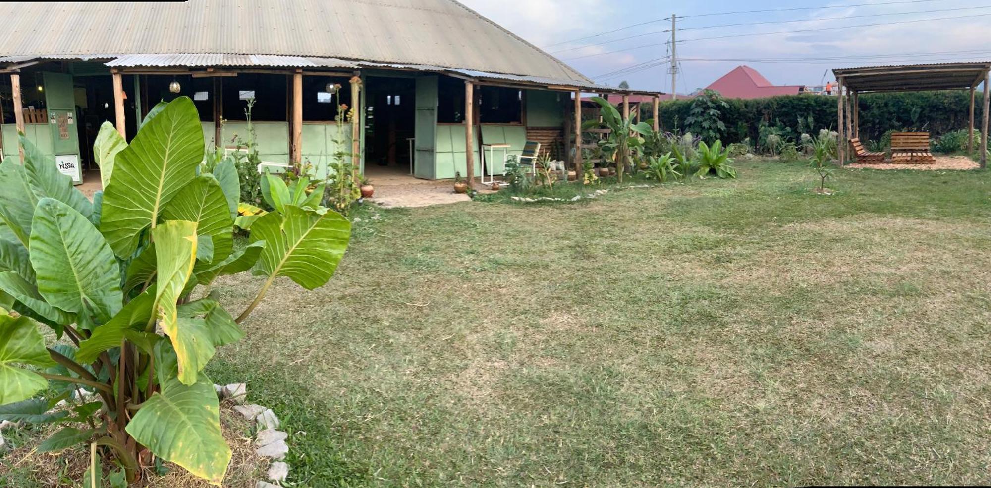 Fort Portal Gaia Eco Hub Bnb المظهر الخارجي الصورة