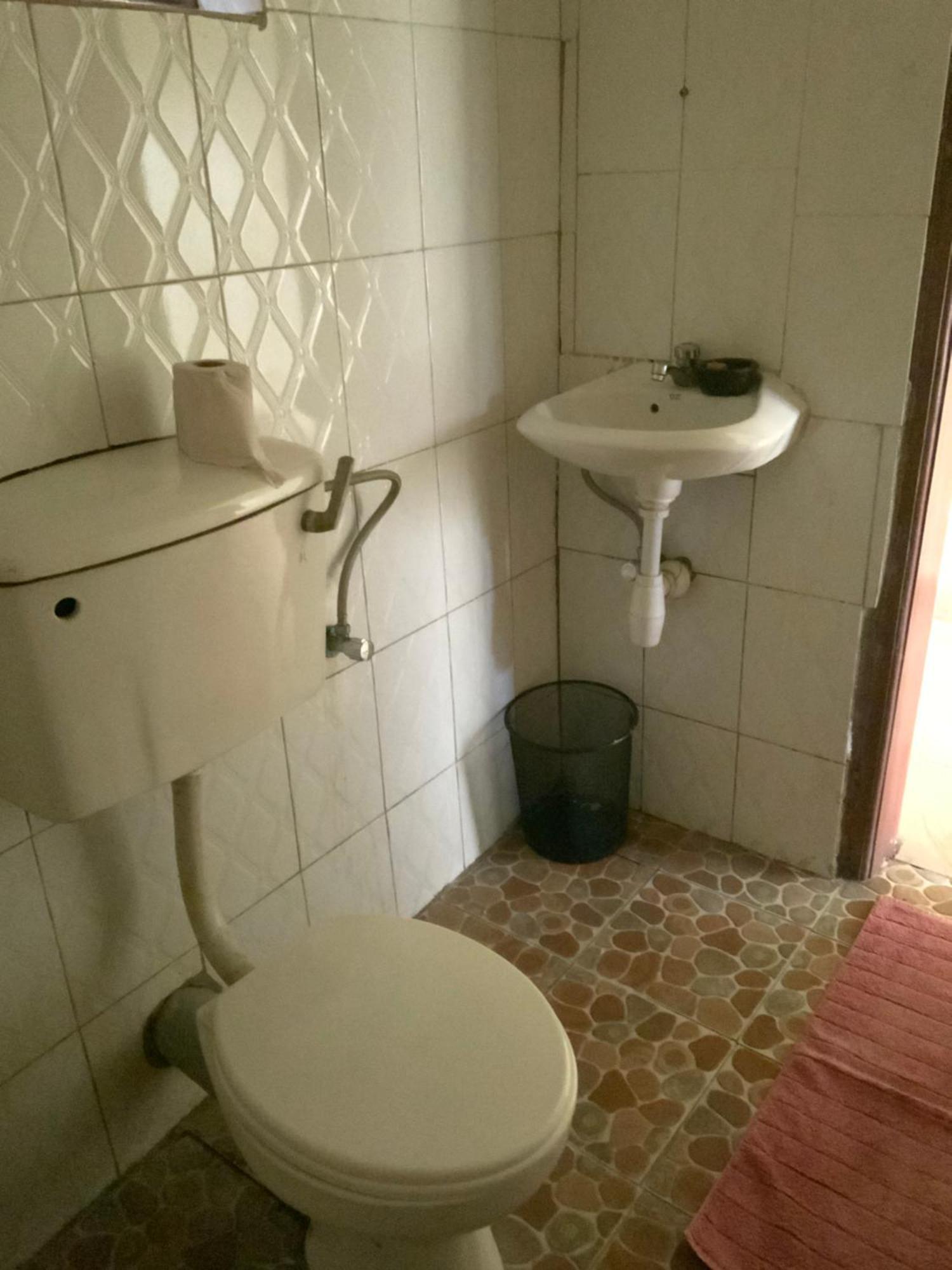 Fort Portal Gaia Eco Hub Bnb المظهر الخارجي الصورة